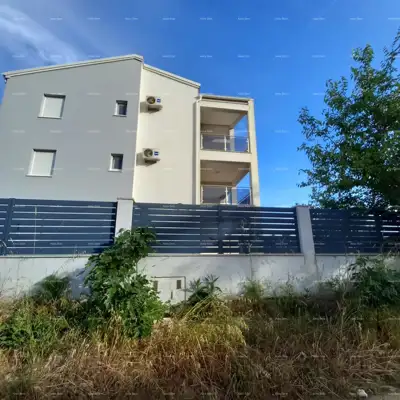 Stan 84 m², Fažana - 3 spavaće sobe i terasa - 2