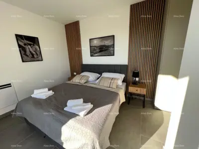 Vila 200 m², Smoljanci - grijani bazen i terasa - 8