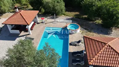 House for sale in Dobrinj i okolica, 3794 m² - 2