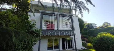 Villa 430 m², Pantovčak, Pool und Blick auf den Wald - 3