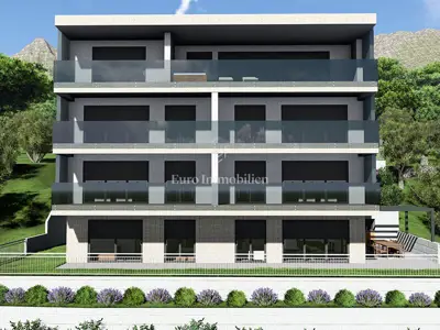 Wohnung 147 m², Zentrum von Makarska, Garten 146 m² und Meerblick