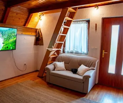 Gorski kotar, Kupska dolina - Ferienhaus in völliger Abgeschiedenheit, umgeben - 12