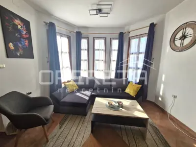 Haus 226 m², Kloštar Ivanić, Pool und Weinberg - 17