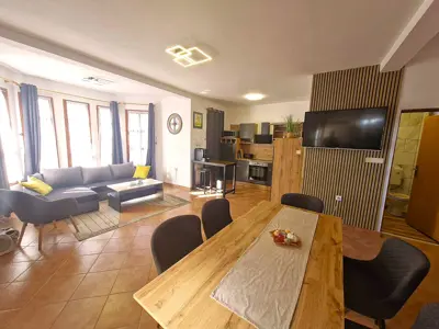 House 226 m², Kloštar Ivanić, pool and vineyard