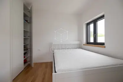Haus zum Kauf in Bale, 78 m² - 13