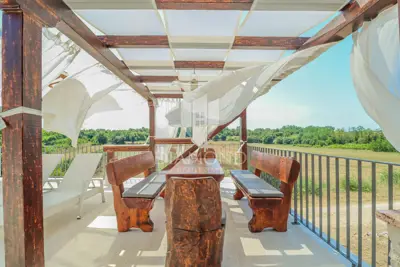 Vila 203 m², Novigrad - bazen i tri parkirna mjesta - 11