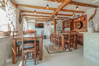 Vila 203 m², Novigrad - bazen i tri parkirna mjesta - 10