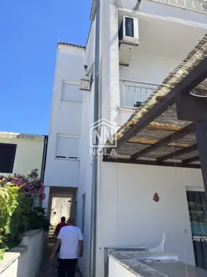 Stan 54 m², Tisno - prvi red do mora - 9