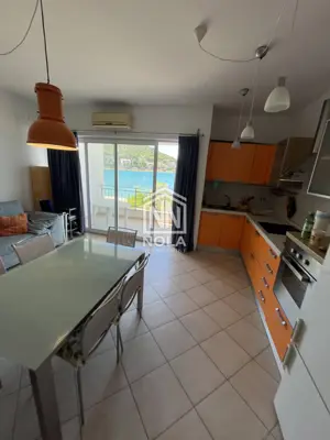 Stan 54 m², Tisno - prvi red do mora - 3