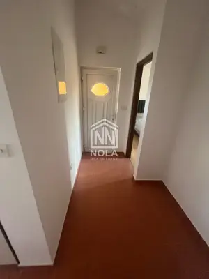 VODICE – namješten dvosoban stan, mirna lokacija - 13