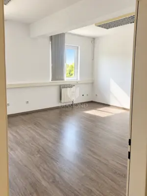 Commercial space, Remetinec, with parking, lease - 5