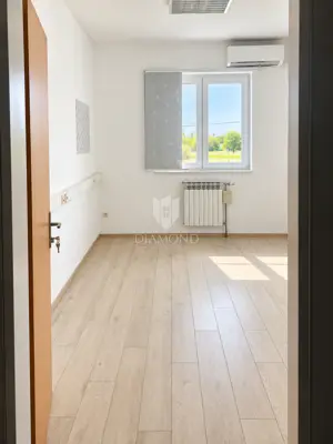 Commercial space, Remetinec, with parking, lease - 6