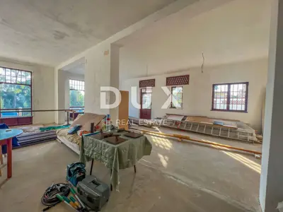 OPATIJA, LOVRAN - 200 m² business premises for entrepreneurial use, only - 2