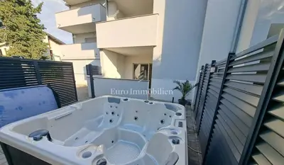 Wohnung zum Kauf in Novalja, 69,5 m² - 2