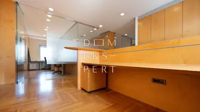 Gewerbeimmobilie zur Miete in Sloboština, 250 m² - 9