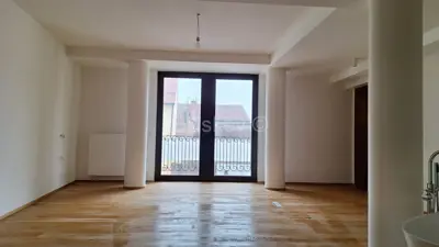 Gewerberaum 653 m², Varaždin Zentrum, nahe der Fußgängerzone - 12
