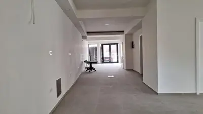 Gewerberaum 653 m², Varaždin Zentrum, nahe der Fußgängerzone - 2