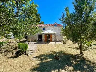 Steinhaus 66 m², Labin - 2 Etagen und Terrasse - 18