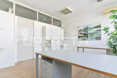 Büros 80 m², Folnegovićevo naselje - ruhige Lage - 3