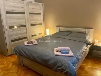 Samstojeća kuća s dva stana blizu mora - 9