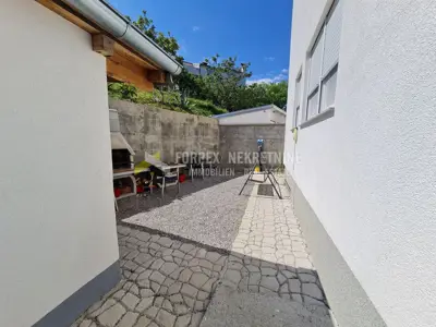 Apartment 70 m², Novi Vinodolski - garden 170 m² and terrace - 12