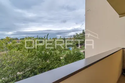 Apartment 80.5 m², Novigrad - 2 bedrooms, terrace - 10