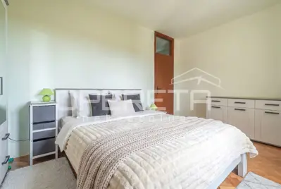Apartment 80.5 m², Novigrad - 2 bedrooms, terrace - 12