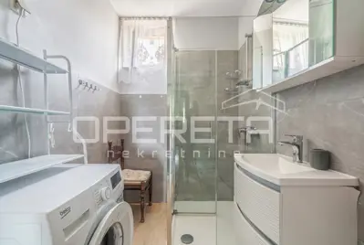 Apartment 80.5 m², Novigrad - 2 bedrooms, terrace - 5