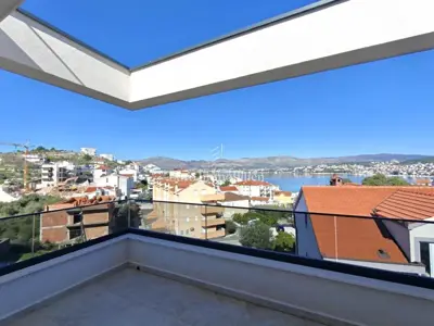 Apartman 93 m², Čiovo - penthouse s krovnom terasom