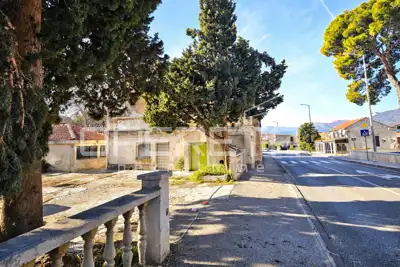 Straßengewerbeflächen an der Hauptstraße, Kaštel Gomilica - 3