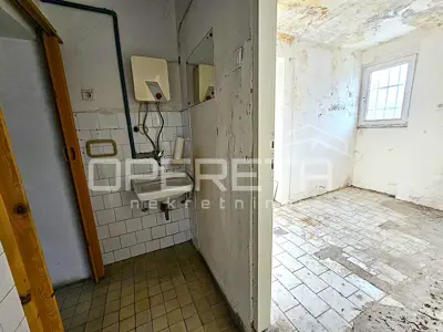 Straßengewerbeflächen an der Hauptstraße, Kaštel Gomilica - 18