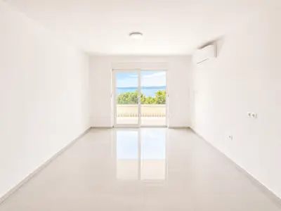 Wohnung 48 m², Crikvenica - 2 Schlafzimmer, Loggia - 3