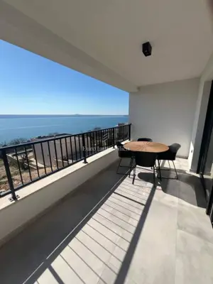 Apartman 60 m², Maslenica - otvoren pogled na more - 2