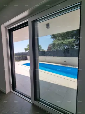 Stan 170 m², Tar kod Poreča, pogled na more i bazen - 19