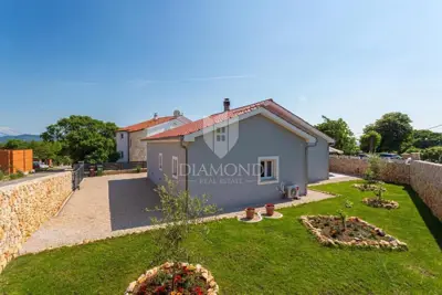 Krk, vrbnik-okolica - prizemnica s bazenom - 5