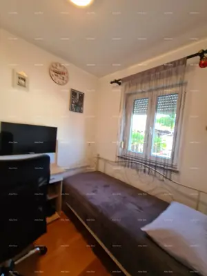 Veli Vrh! Pula! Zweistöckige Häuser mit Pool! - 10