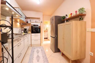 Semi-detached house 105 m², Poreč surroundings, sea view - 11