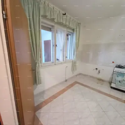 House with three apartments, Umag - 8
