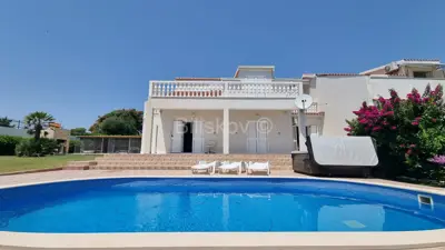 Zu verkaufen K. Štafilić ein Haus mit Pool neben dem Strand - 6