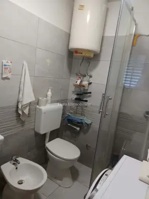 House 90 m², Valtura - landscaped yard and utility buildings - 8