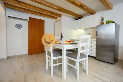 1-room apartment near Diocletian's Palace and the sea - 2