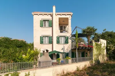 Prekrasna kuća, Mirca, otok Brač - 2