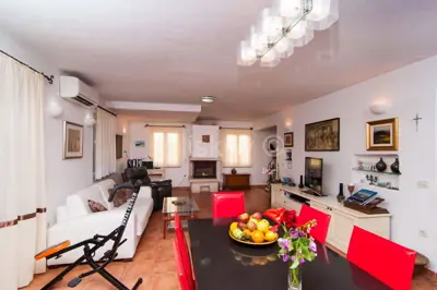 Prekrasna kuća, Mirca, otok Brač - 20