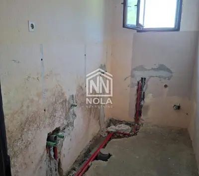 Kuća 130 m², Pleš - pogled na krajolik i parcela 4.636 m² - 6
