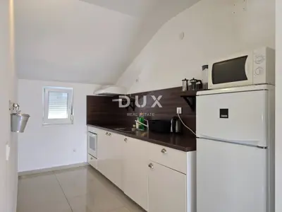 Apartment 124 m², Umag - sea view and two units - 9