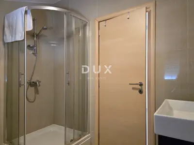 Apartment 124 m², Umag - sea view and two units - 16