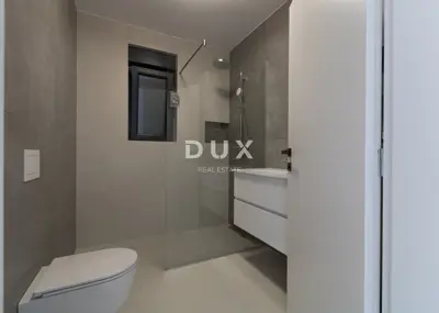 Penthouse 110 m², Murter - 3 bedrooms and 3 terraces - 6