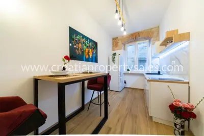 Apartment auf Vis, Zentrum - 15 m vom Meer und der Uferpromenade - 3