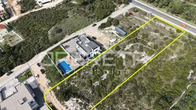 Građevinsko zemljište 3 580 m², Skročini, panoramski pogled na Zadar