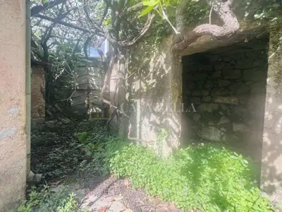 Grižane - starina za adaptaciju s pogledom na more - 12